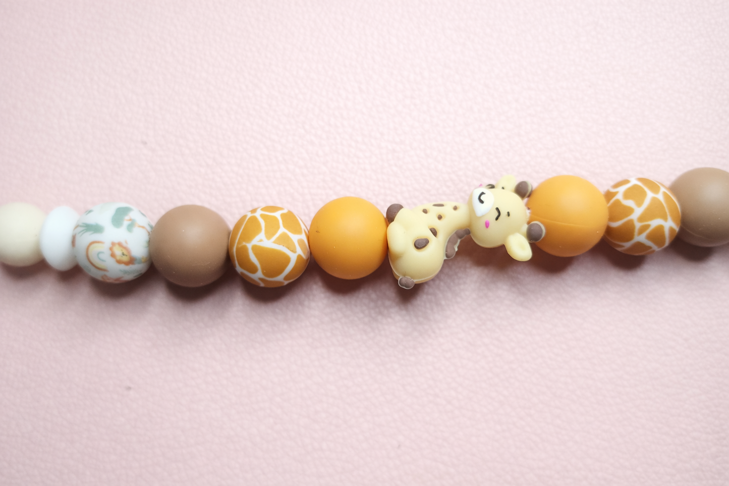 Willow Giraffe Pacifier Clip & Sensory Ring